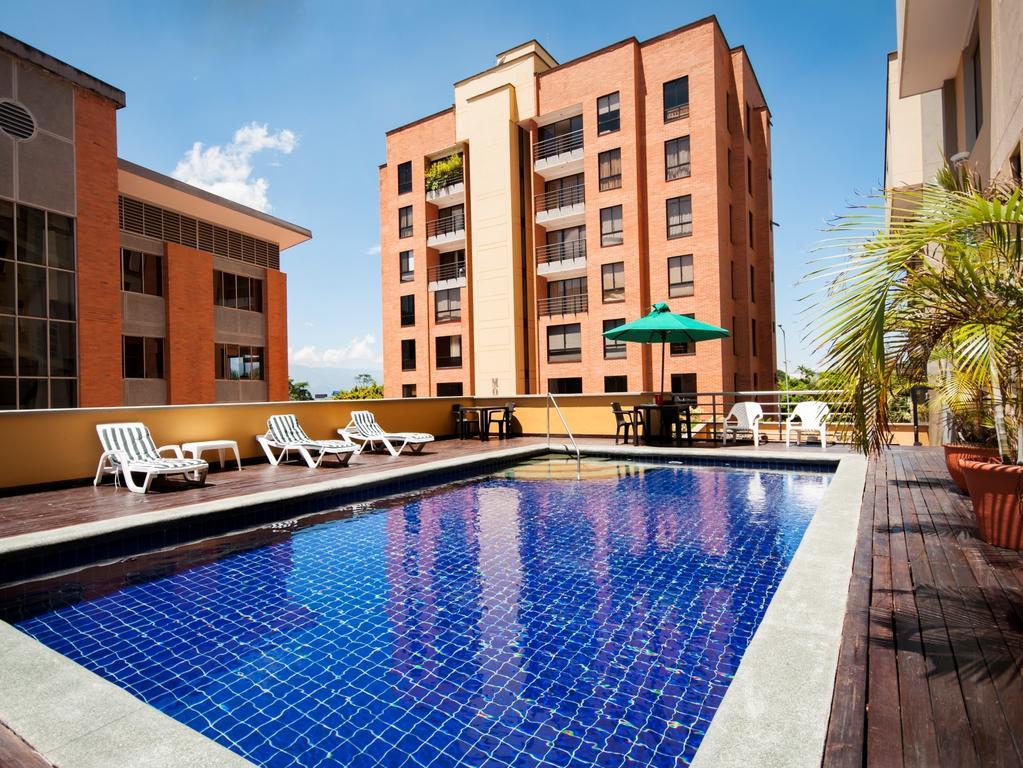 Armenia Hotel Buitenkant foto