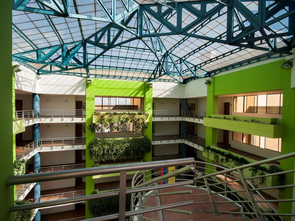 Armenia Hotel Buitenkant foto